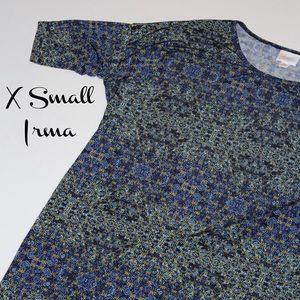 NWT XSmall LuLaRoe Irma Shirt
